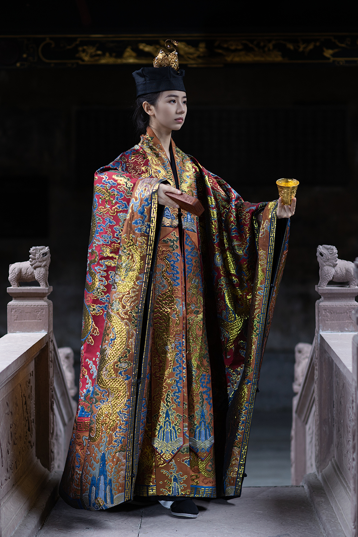 Authentic Taoist Full-Dragon High Priest Ritual Robe – Raised Brocade "Jing Yi" / "Xiaotai Yi" for Ceremonial Use