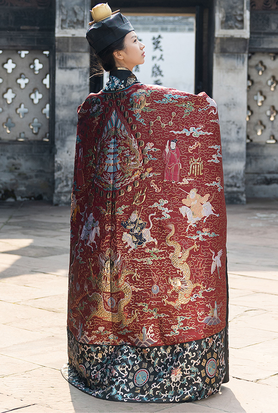 Authentic Sanqing Daoist Robe Replica - Four Divine Emblems Ritual Gown for Taoist Priests | Men's Tai Chi Bagua  Costume