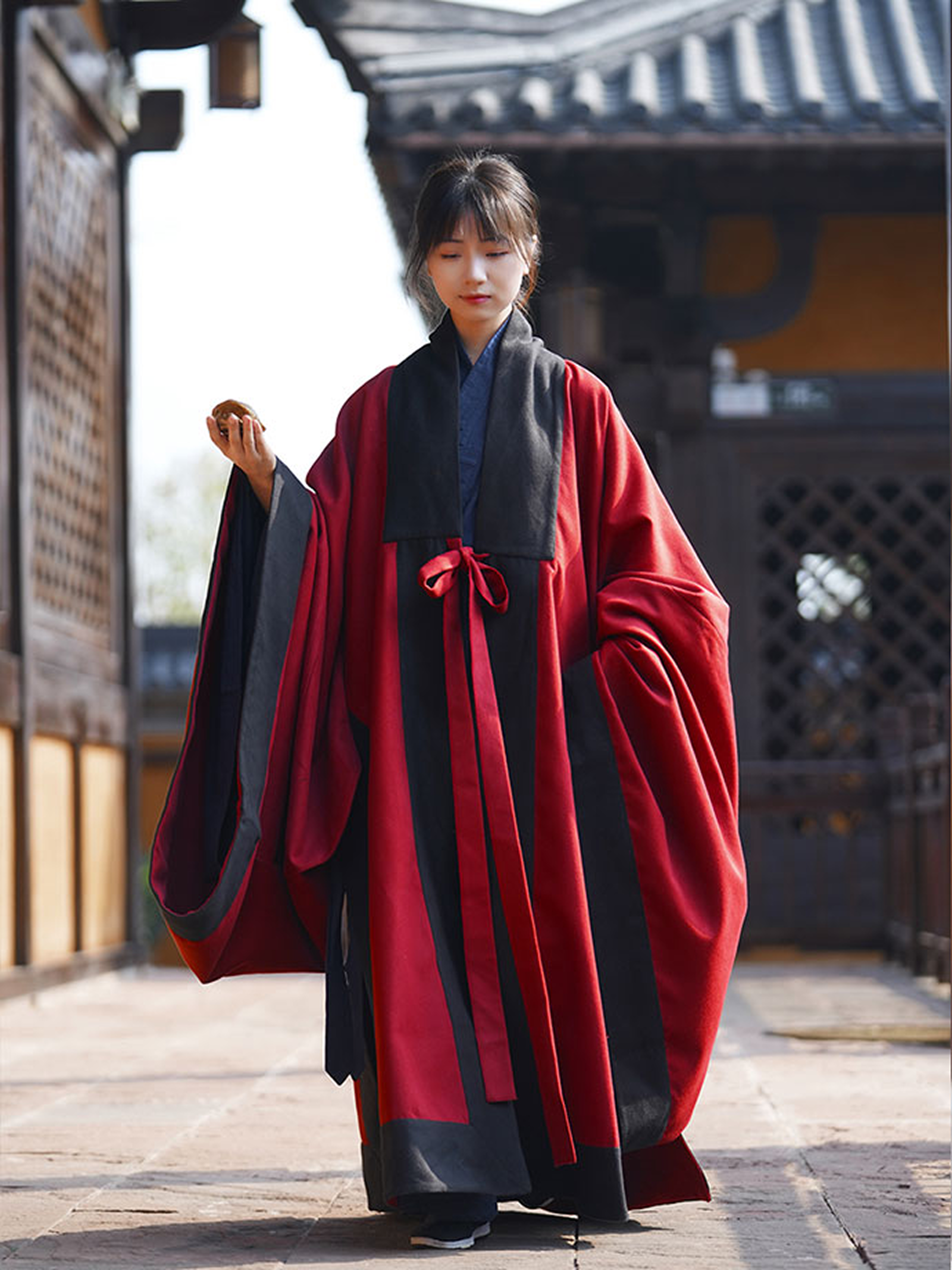 Winter Taoist Hanfu Robe - Ming Dynasty Style MaoNi HeChang Cloak - Unisex Thickened Woolen Cape Coat for Men and Women