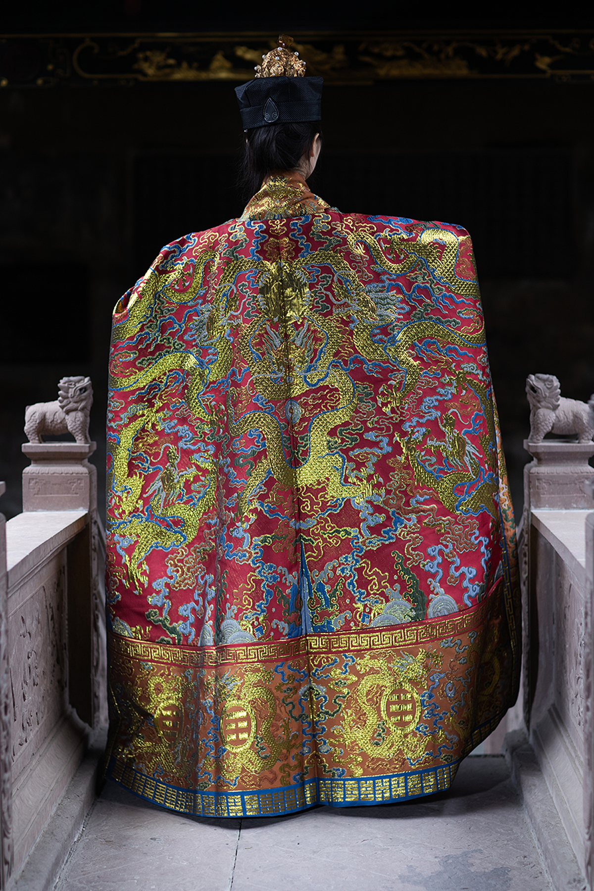 Authentic Taoist Full-Dragon High Priest Ritual Robe – Raised Brocade "Jing Yi" / "Xiaotai Yi" for Ceremonial Use